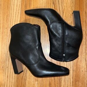 Franco Sarto ankle boot